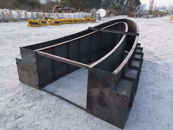 收費島模具
