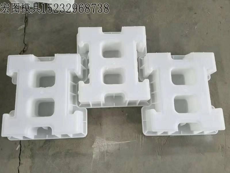 高速護(hù)坡模具
